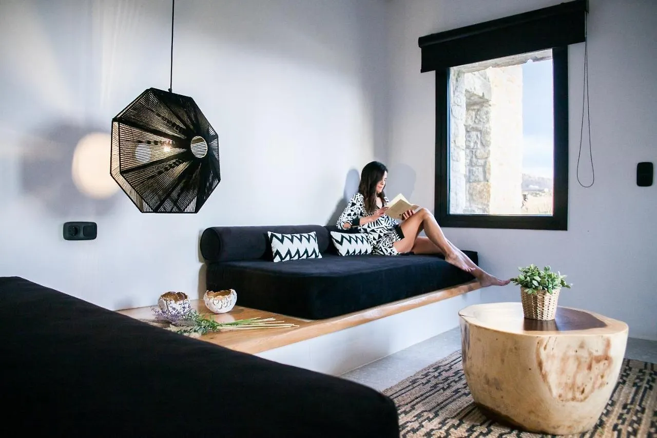 Agrari Bo Suites By Mykonos Rocks מלון דירות